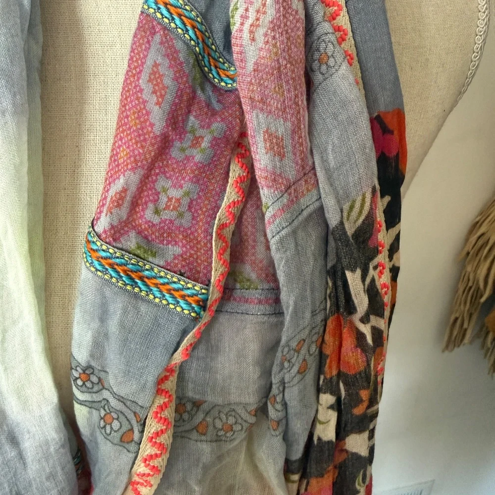 Staring At Stars Womens Scarf One Size Multicolor Bohemian Infinity Embroidered